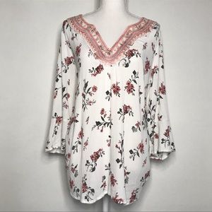 NWT Boho lace tunic top flowy gauze